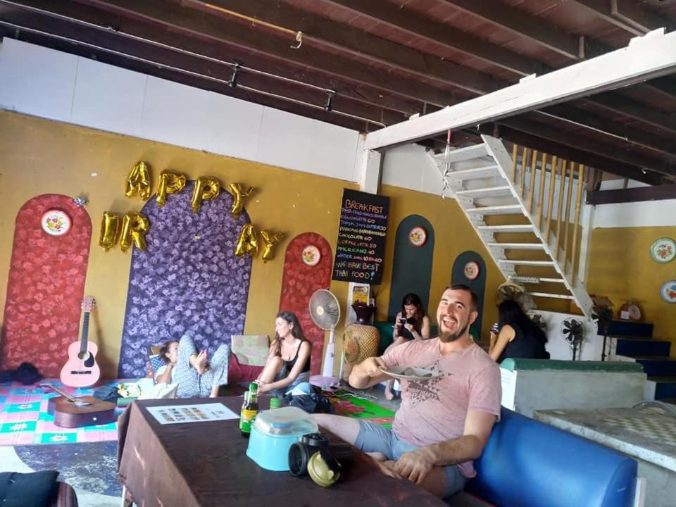 Sunny Hostel ปาย ภายนอก รูปภาพ